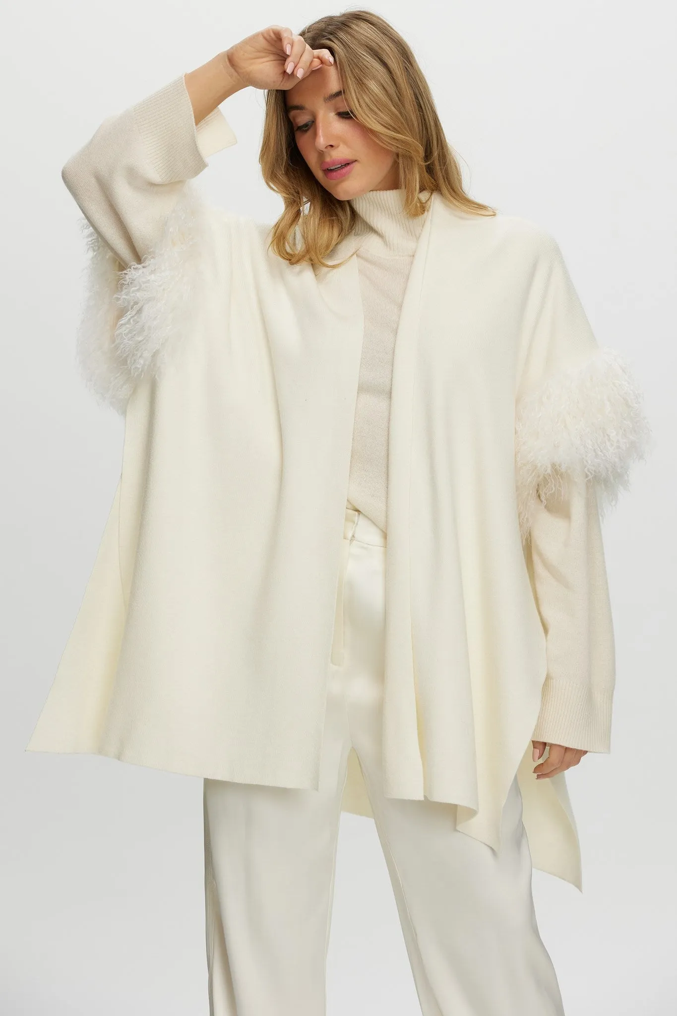 Knit Vest With Select Mongolian Shearling Lamb Trim (Tg)