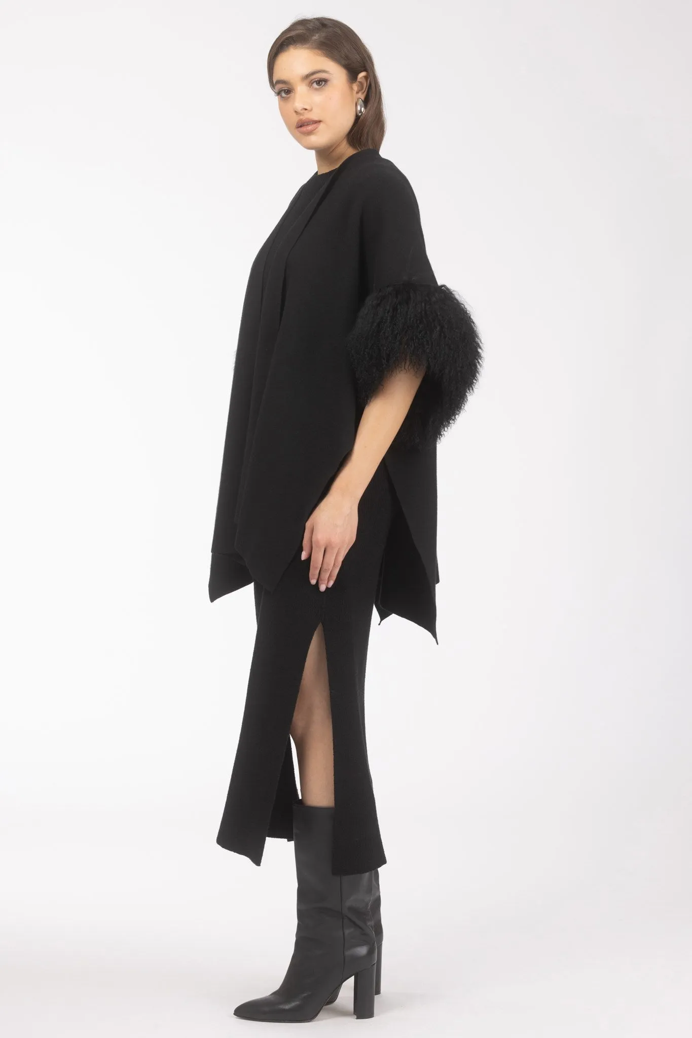 Knit Vest With Select Mongolian Shearling Lamb Trim (Tg)