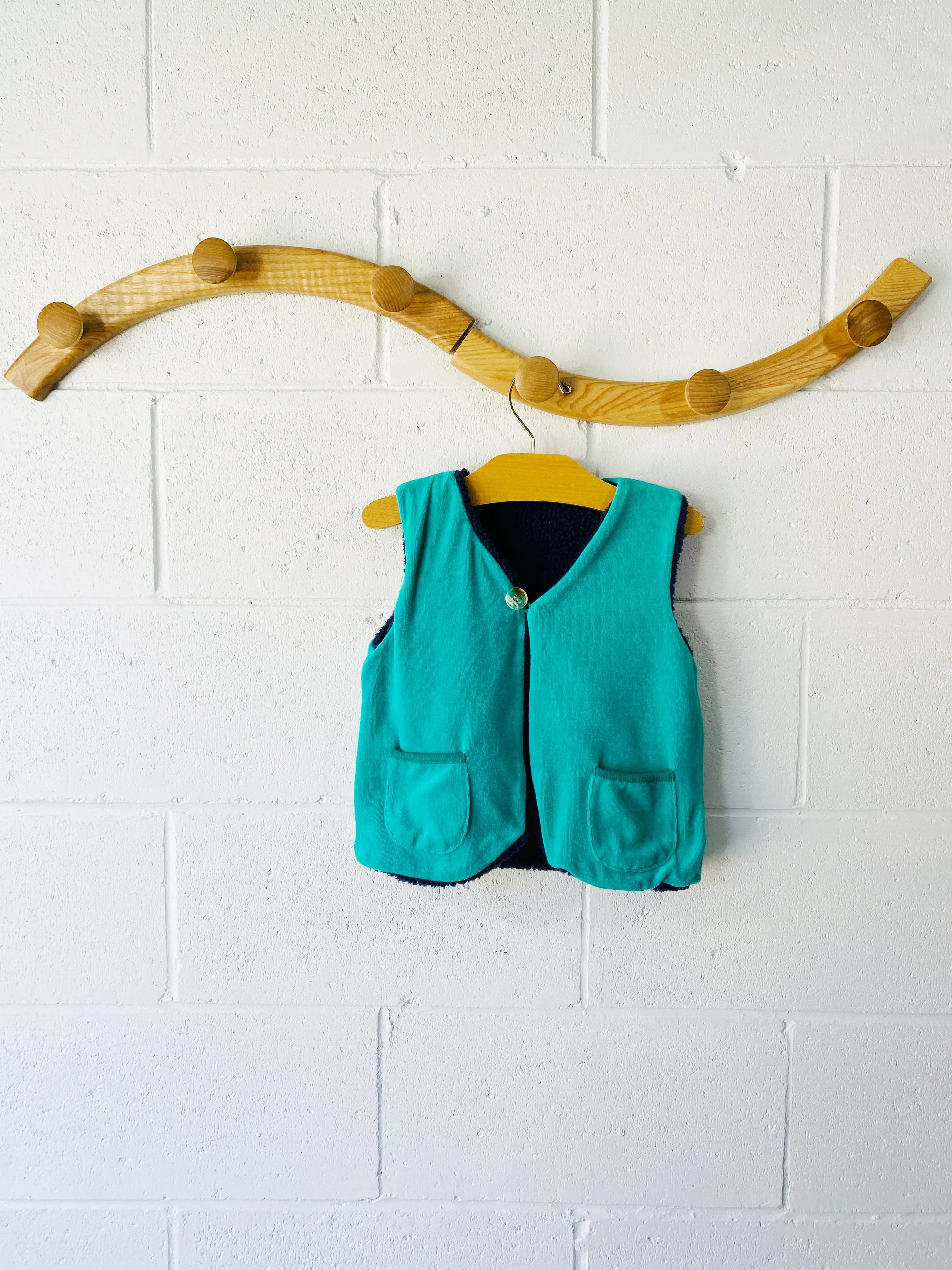 Milk On The Rocks Velour   Shearling Reversible Vest, 2-3 years (MED)