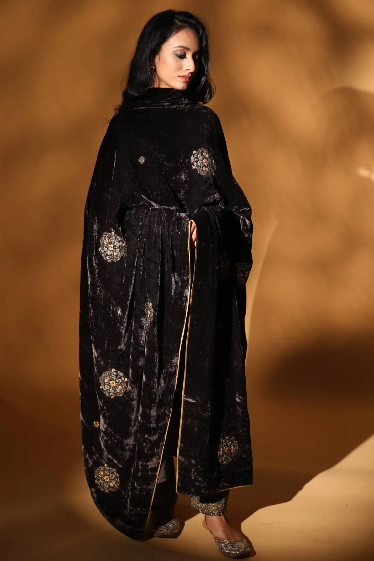 Velvet Ari Dushala